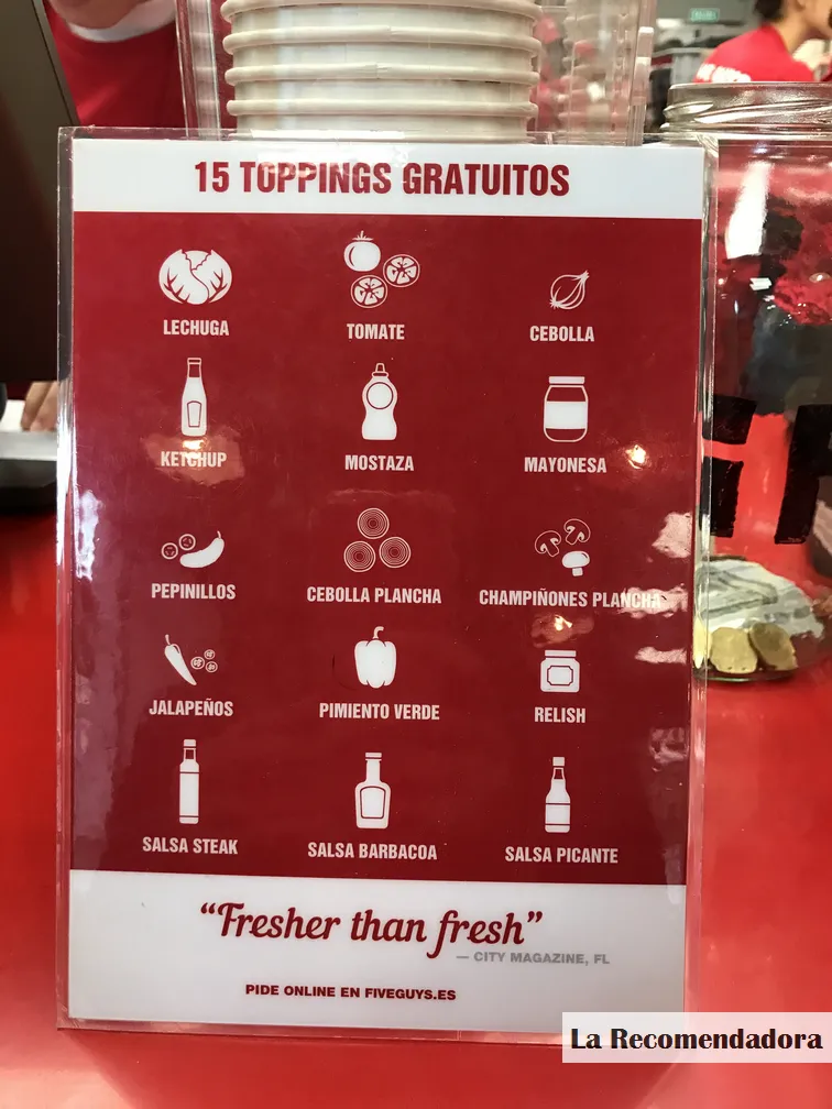 ¿Cómo son las HAMBURGUESAS de FIVE GUYS? - FiveGuys13