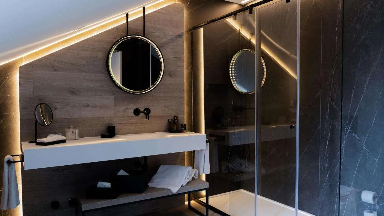 11 maravillosos HOTELES cerca de la PUERTA DEL SOL en Madrid - hotel regina 3 Foto cortesía de Booking
