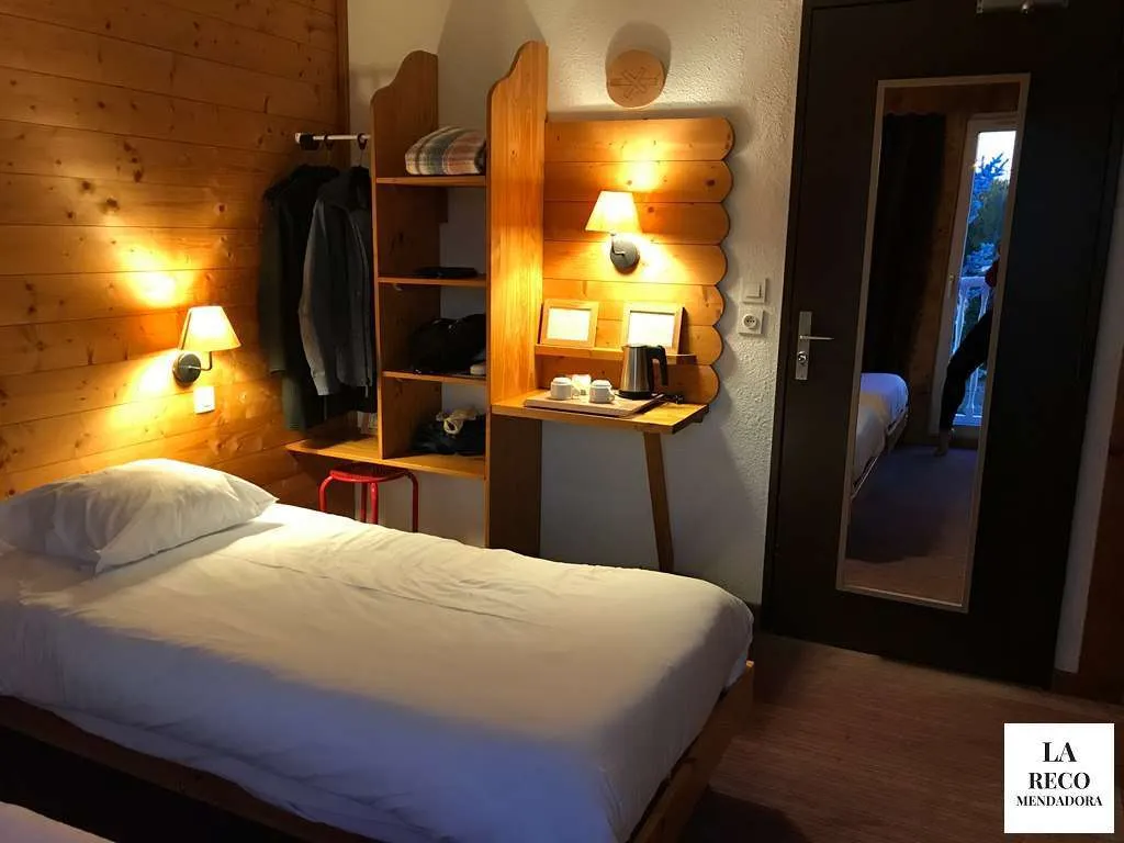 RUTA de 4 DIAS por CHAMPAGNE en FRANCIA - Ruta de 4 dias por la region de Champagne en Francia 405 Hotel Montreal. Nuestro hotel en Chalons en Champagne